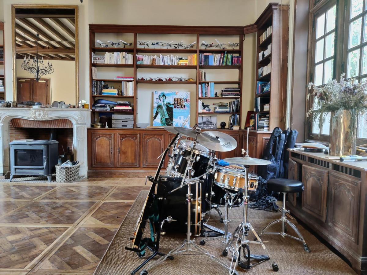 Bed & Breakfast Chateau De La Huberdiere Nazelles-Negron