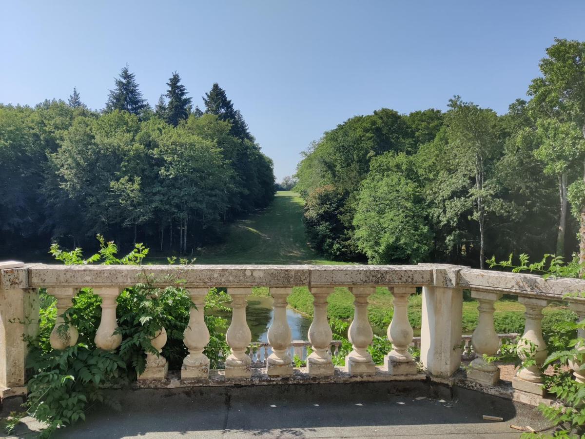 Bed & Breakfast Chateau De La Huberdiere *