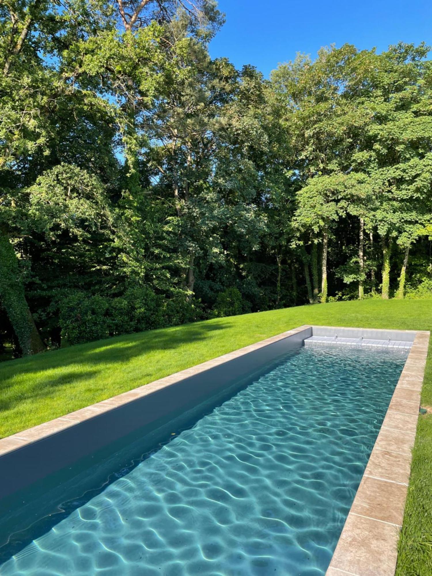 Chateau De La Huberdiere Bed & Breakfast