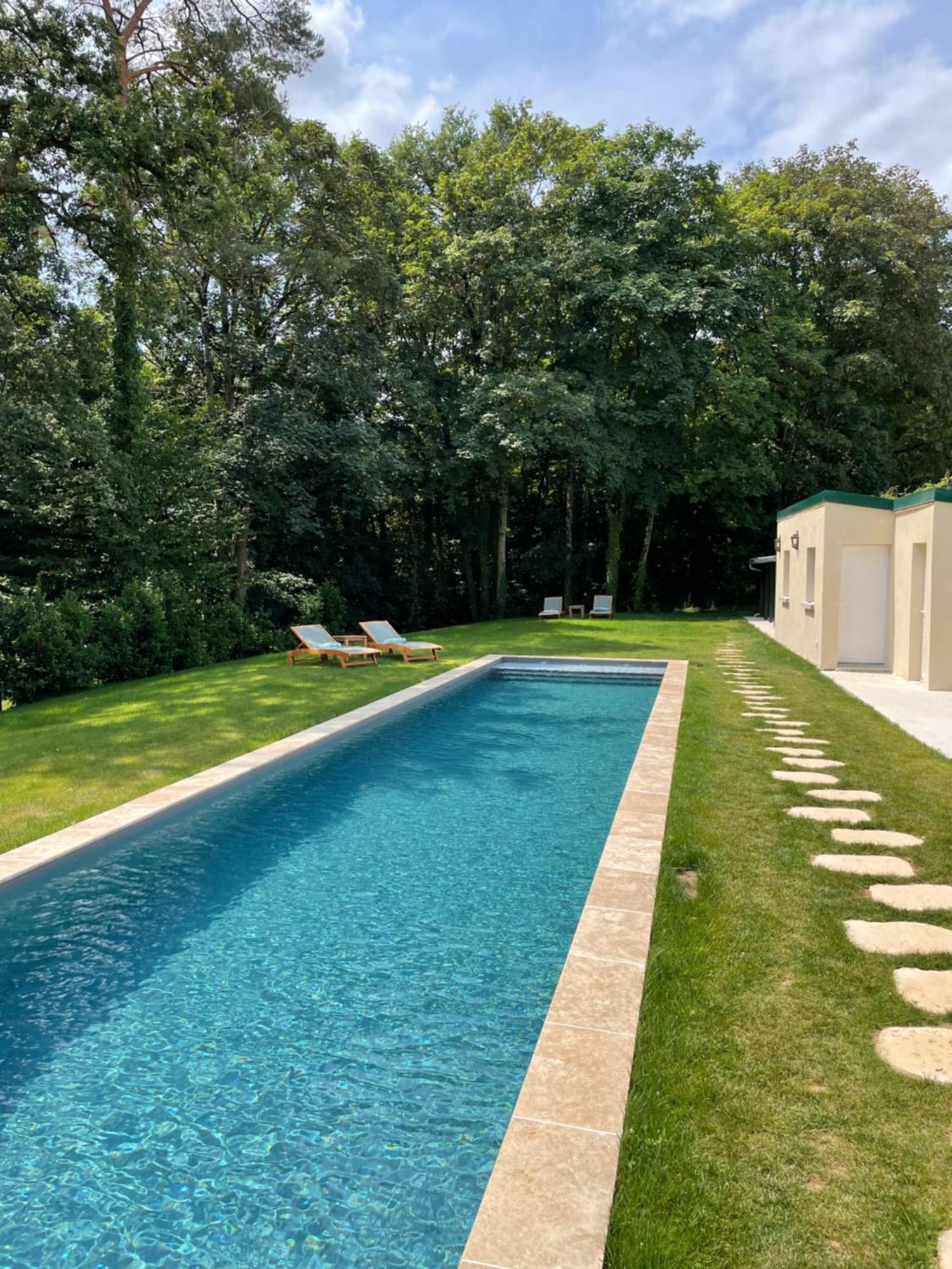 Chateau De La Huberdiere Bed & Breakfast *